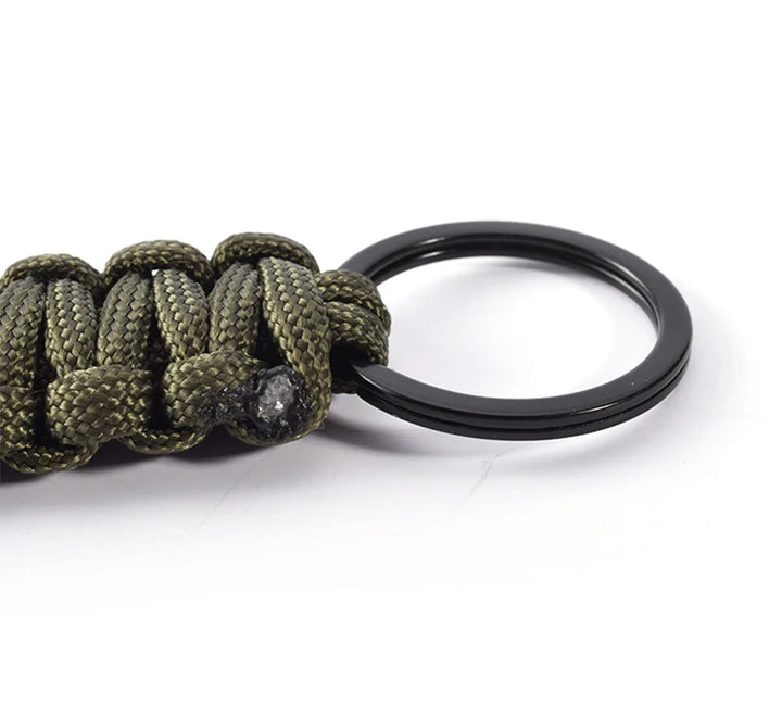 Survival Paracord Keychain – Emergency EDC Tool with Lanyard Loop